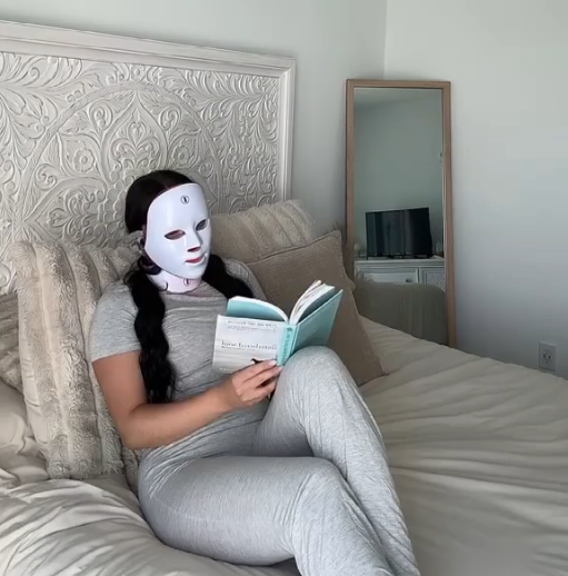 Sonja P. | Mature Skin